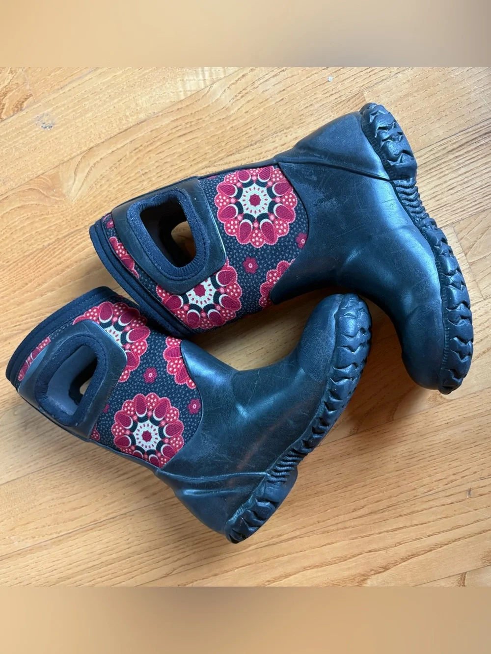 Bogs Snow boots North Hampton Kaleidoscope Floral Winter Toddler Girls Size 9